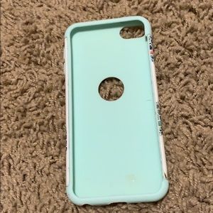 Other - iPod 6 touch case Other - iPod 6 touch case